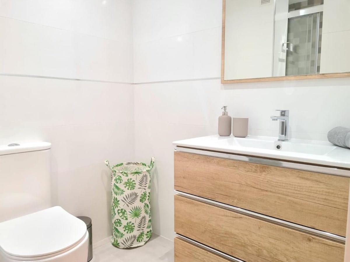 Apartamento Moderno Y Con Estilo En La Carihuela توريمولينوس المظهر الخارجي الصورة