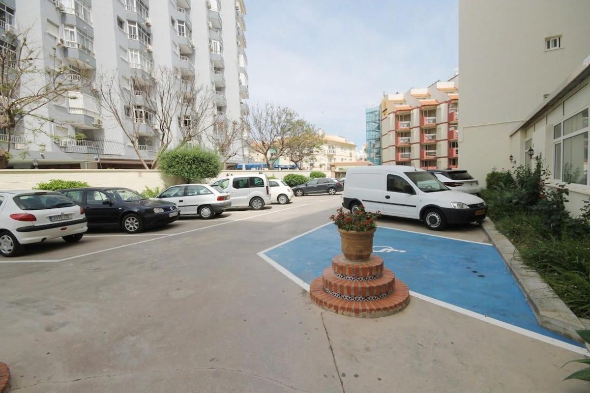 Apartamento Moderno Y Con Estilo En La Carihuela توريمولينوس المظهر الخارجي الصورة