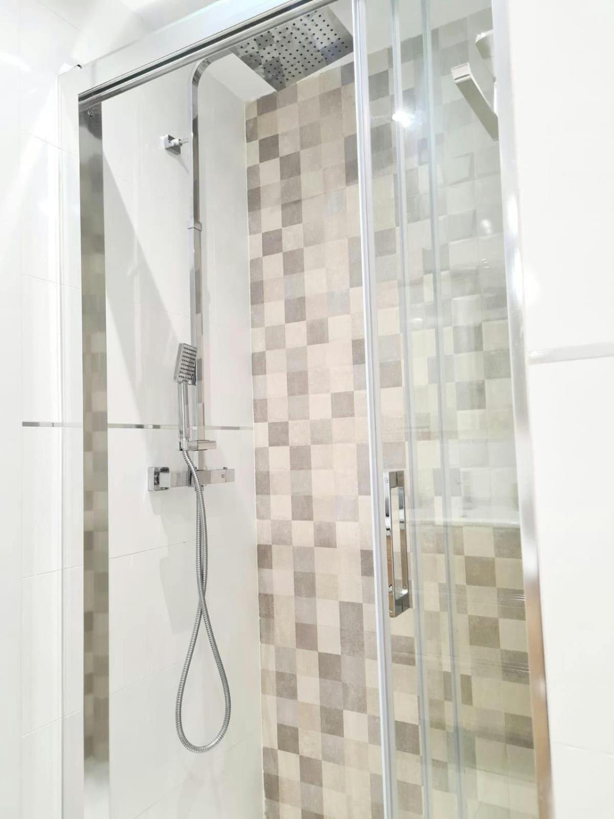 Apartamento Moderno Y Con Estilo En La Carihuela توريمولينوس المظهر الخارجي الصورة